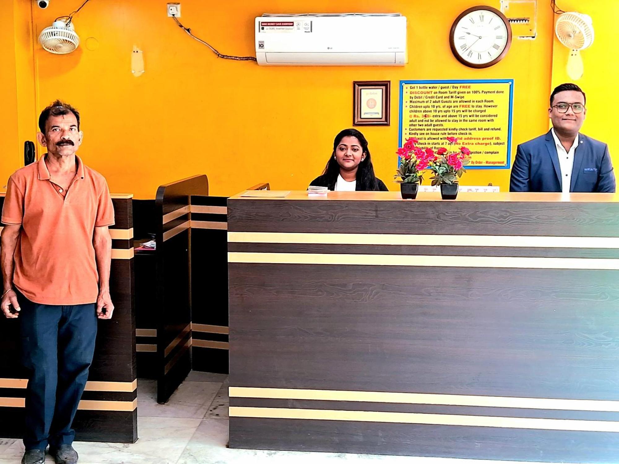 Janata Hotel Kalküta Dış mekan fotoğraf